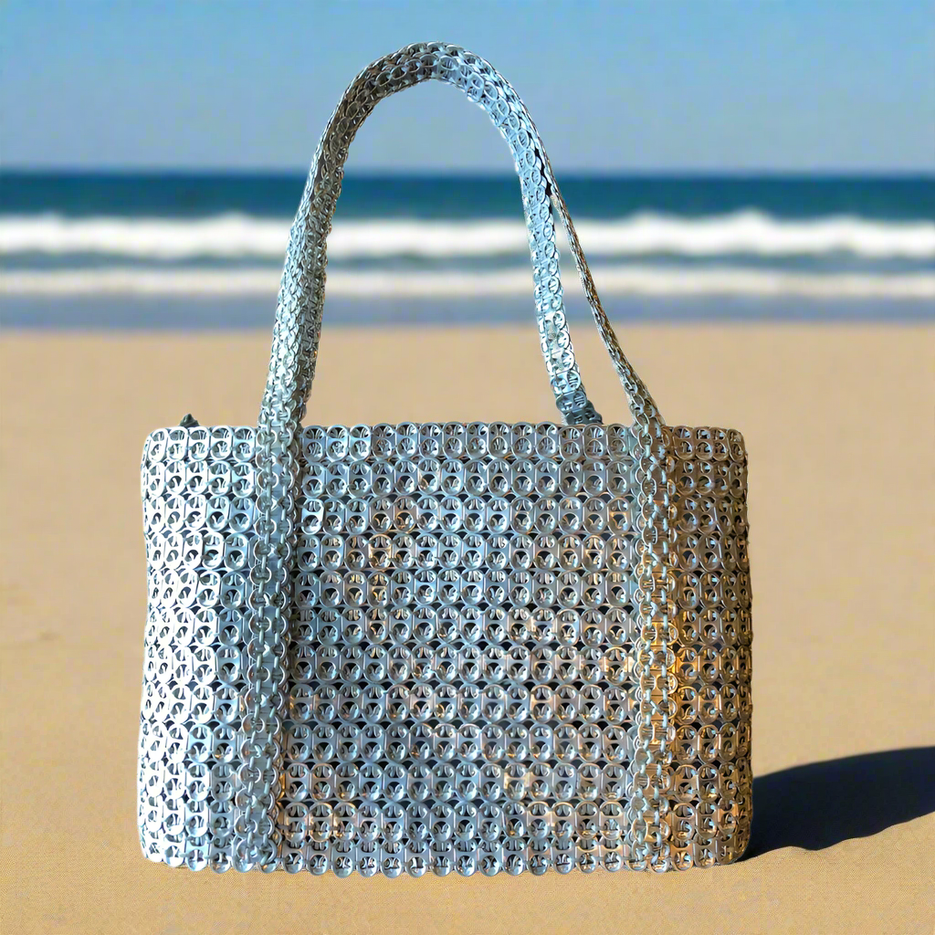 Media Lena I Silver color