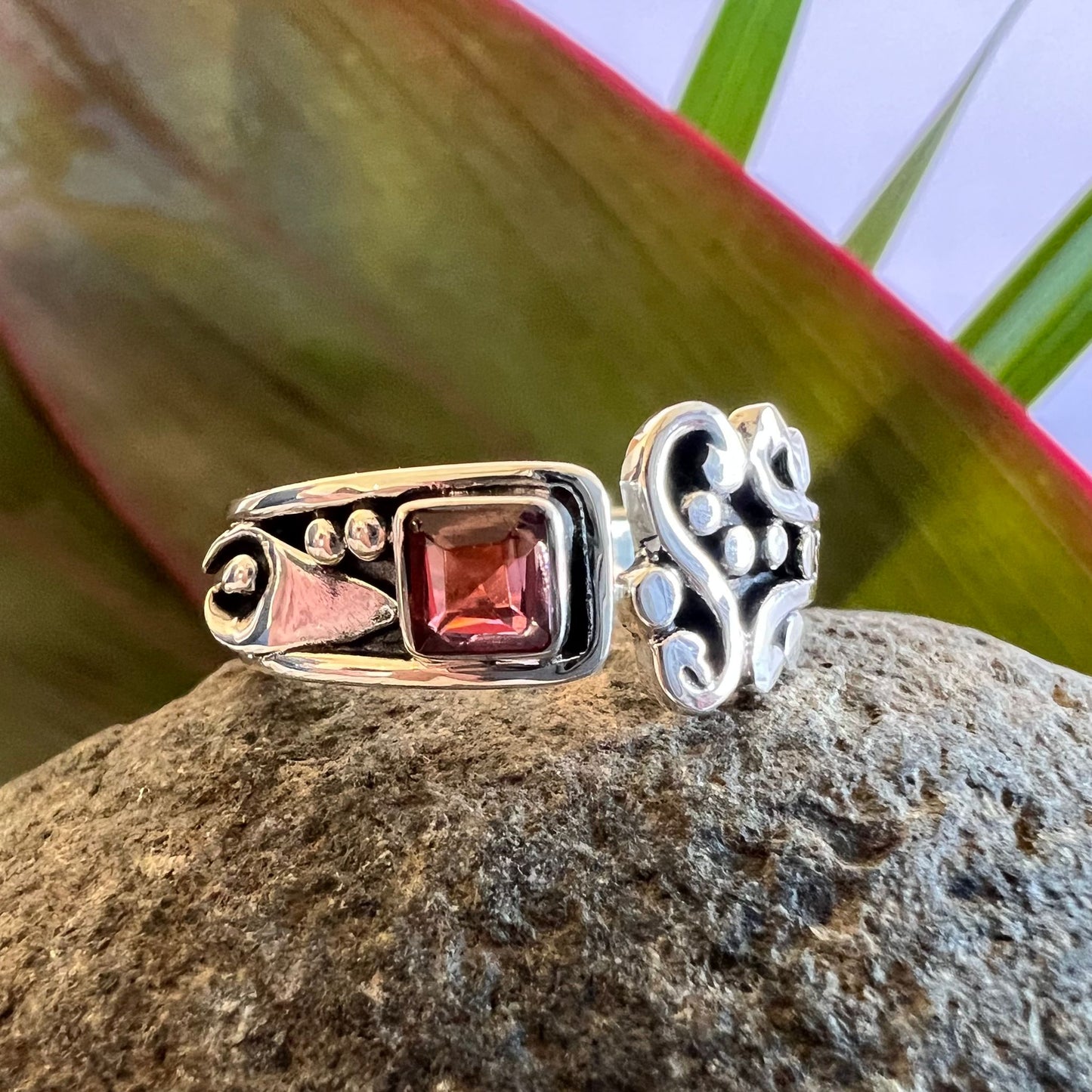 Size 9 Ring 950 Silver Granite Stone