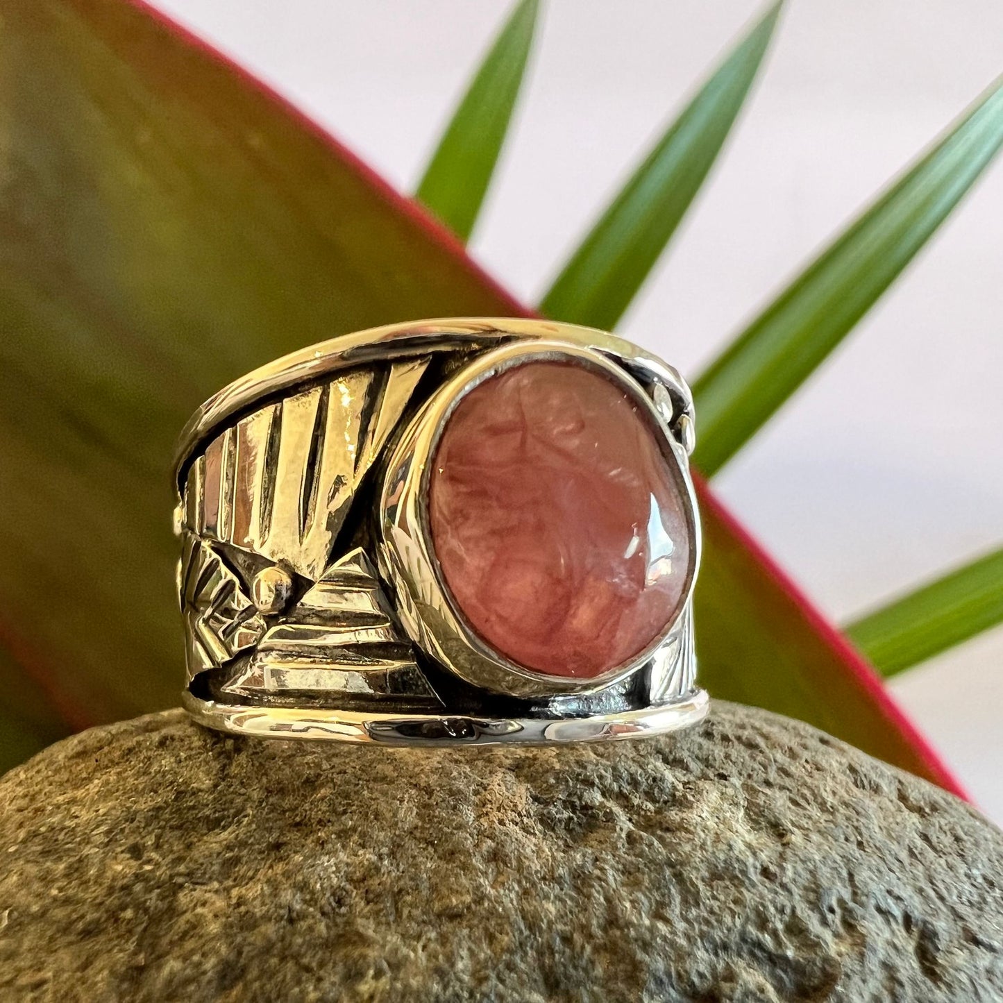 Size 7 950 Silver Rodocrosita Ring