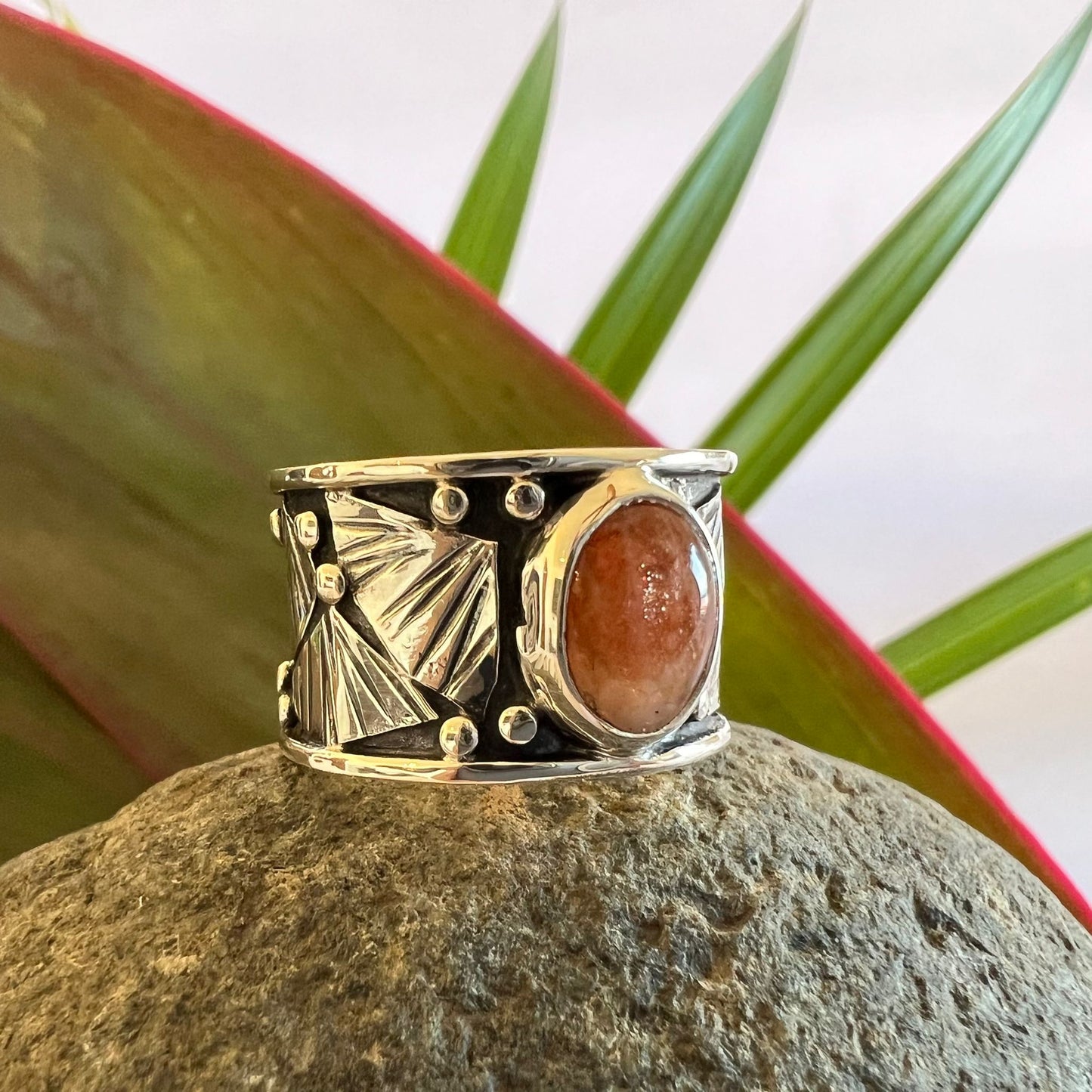 Size 7.5 950 Silver Piedra de Sol Ring