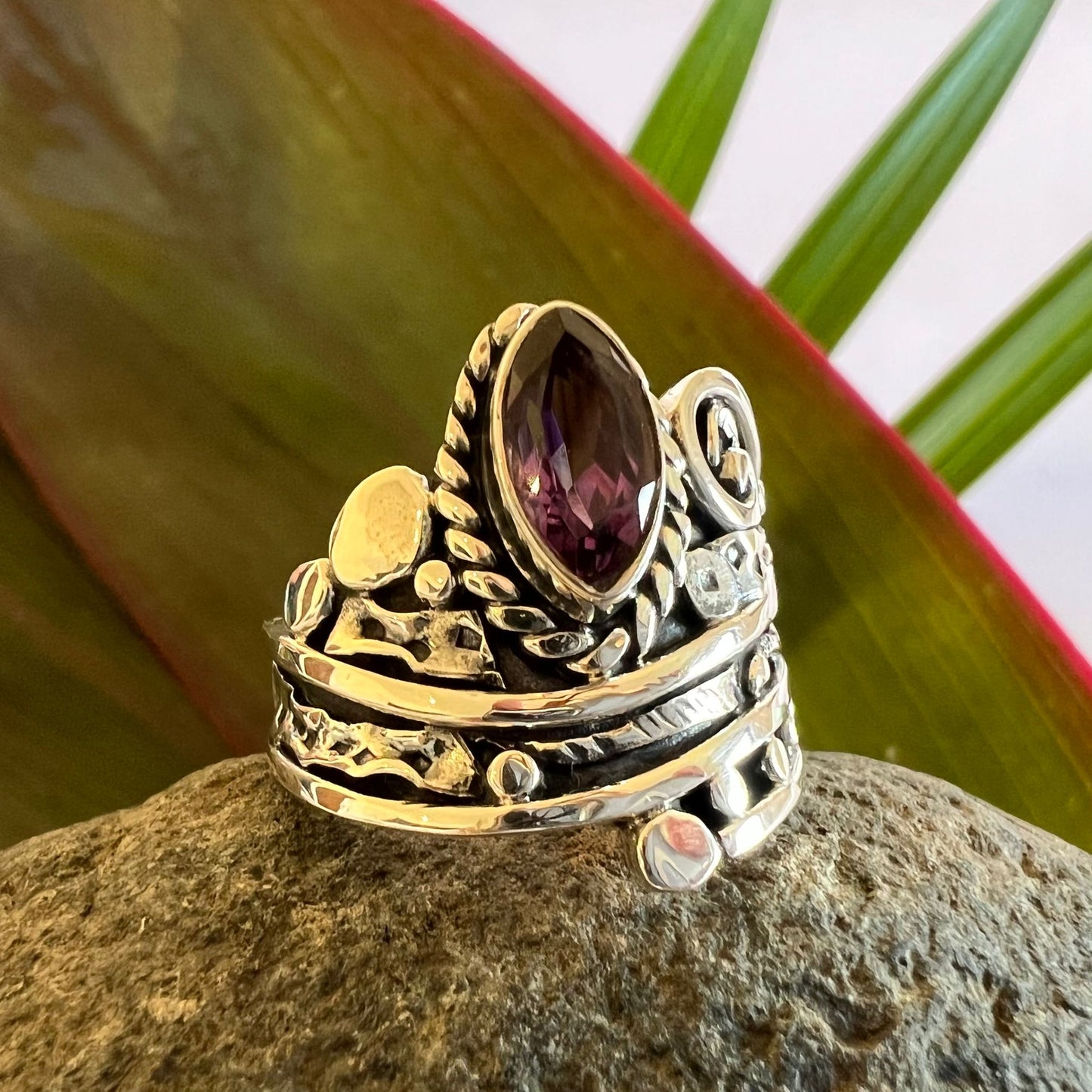 Size 7 950 Silver Cuarzo Amatista Ring