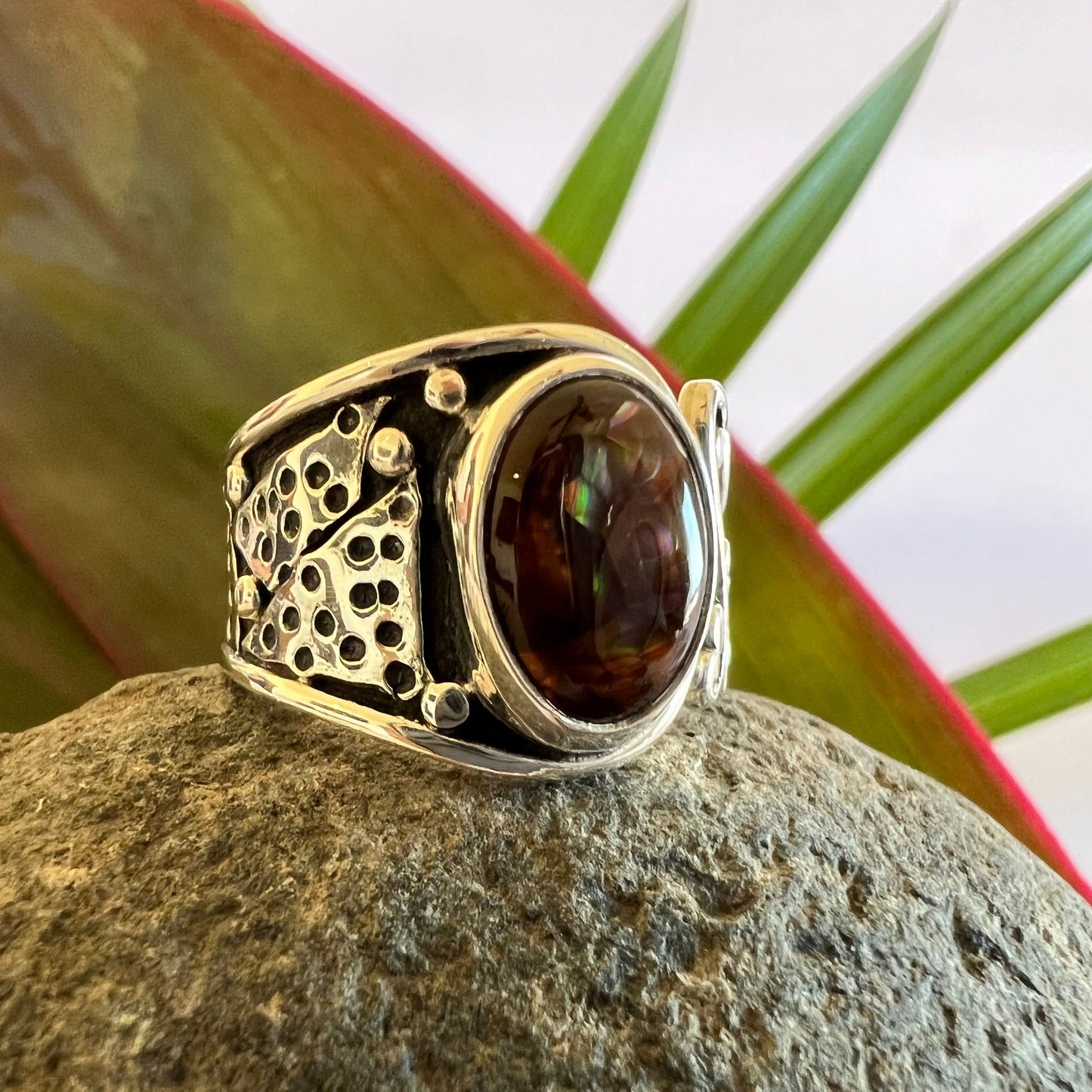 Size 8 950 Silver Agata de Fuego Ring
