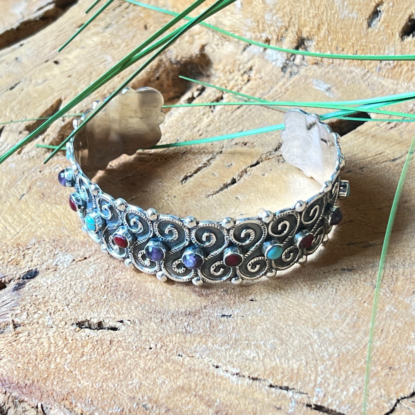 7cm x 2.3cm Silver Bracelet with Amathyst Granate Turquoise