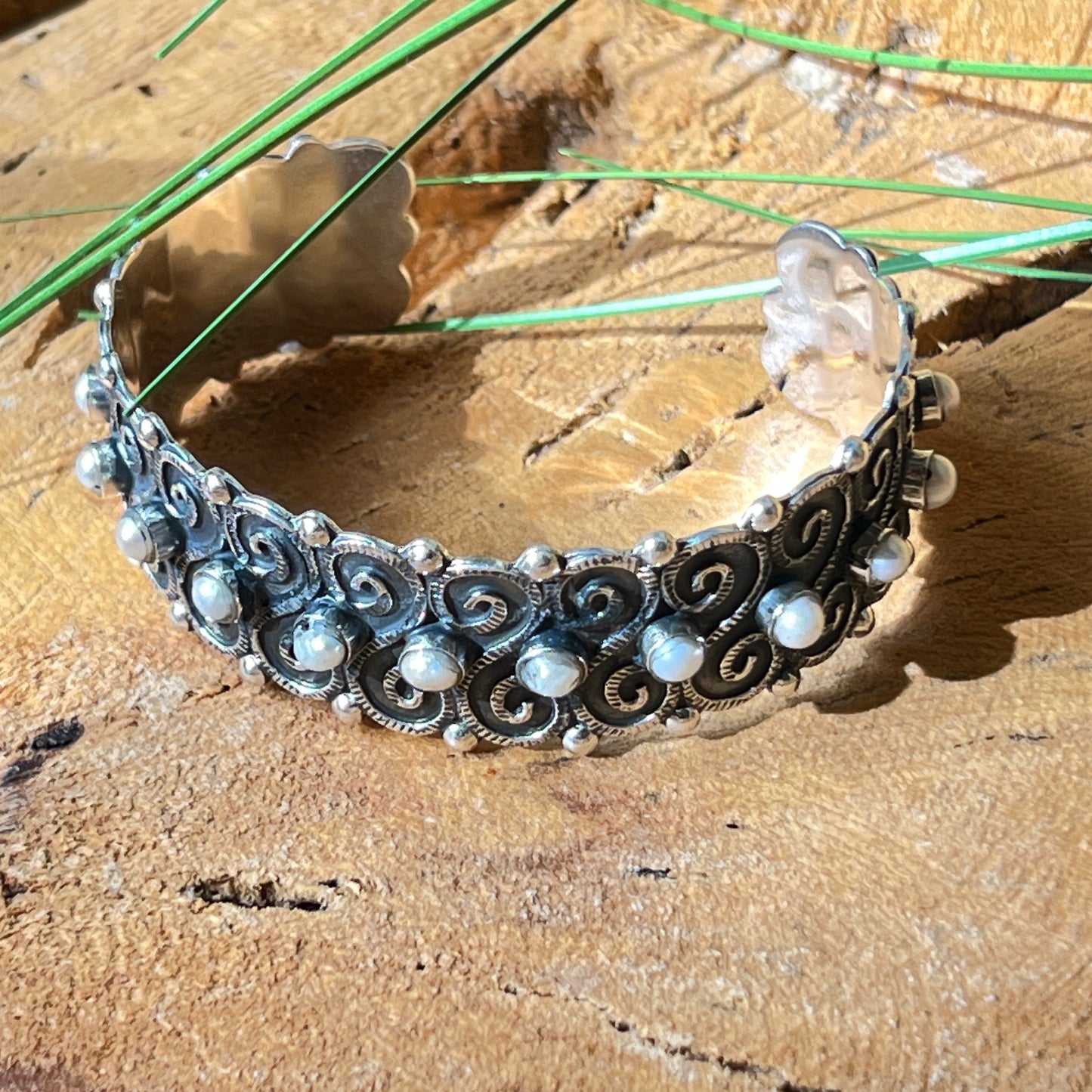 7cm x 2cm Silver Braceletmwith Pearl