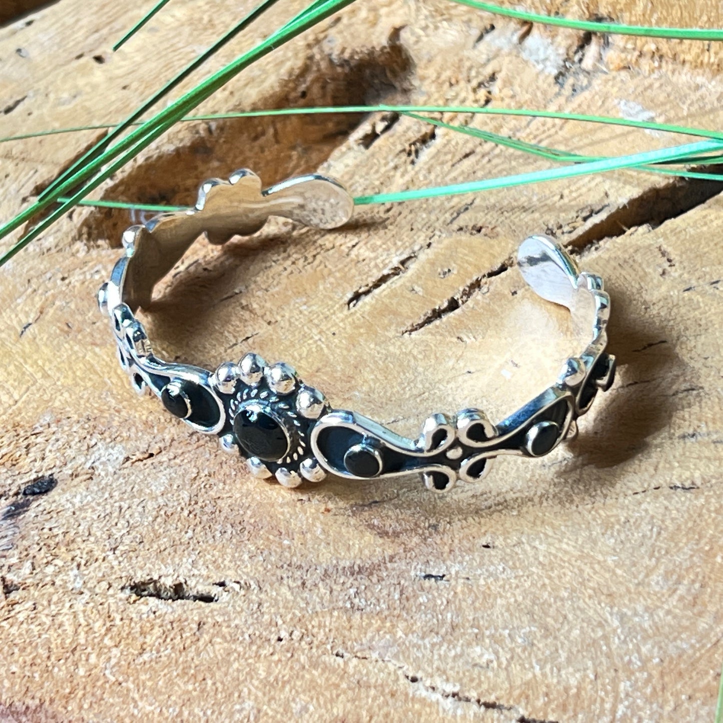 6.5cmx 2cm Silver Bracelet with Onix