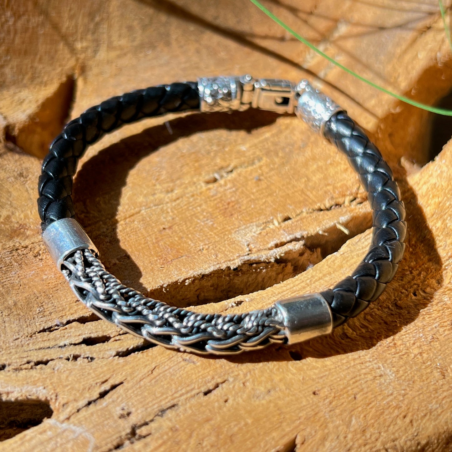 7.5inch 925 with woven Silver and Leather