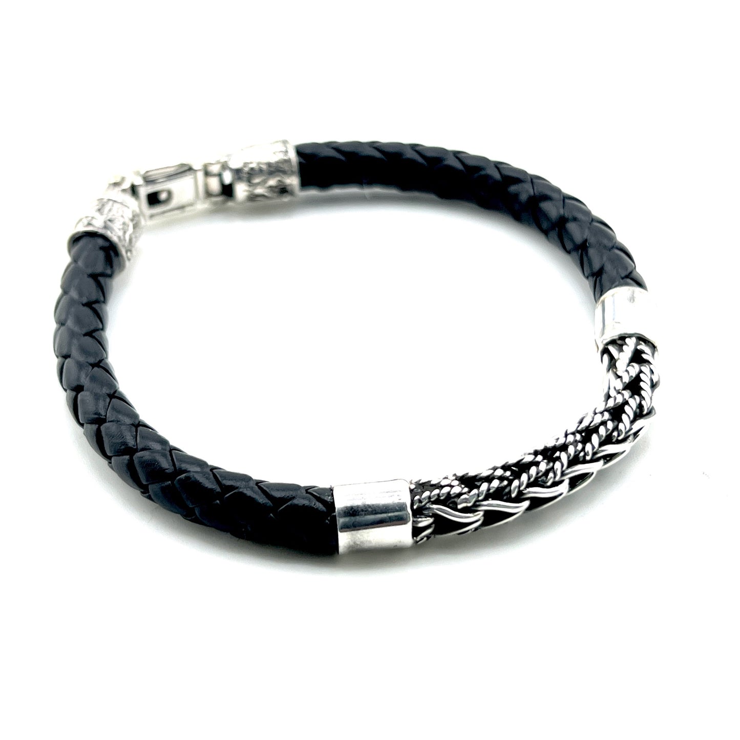 7.5inch 925 with woven Silver and Leather