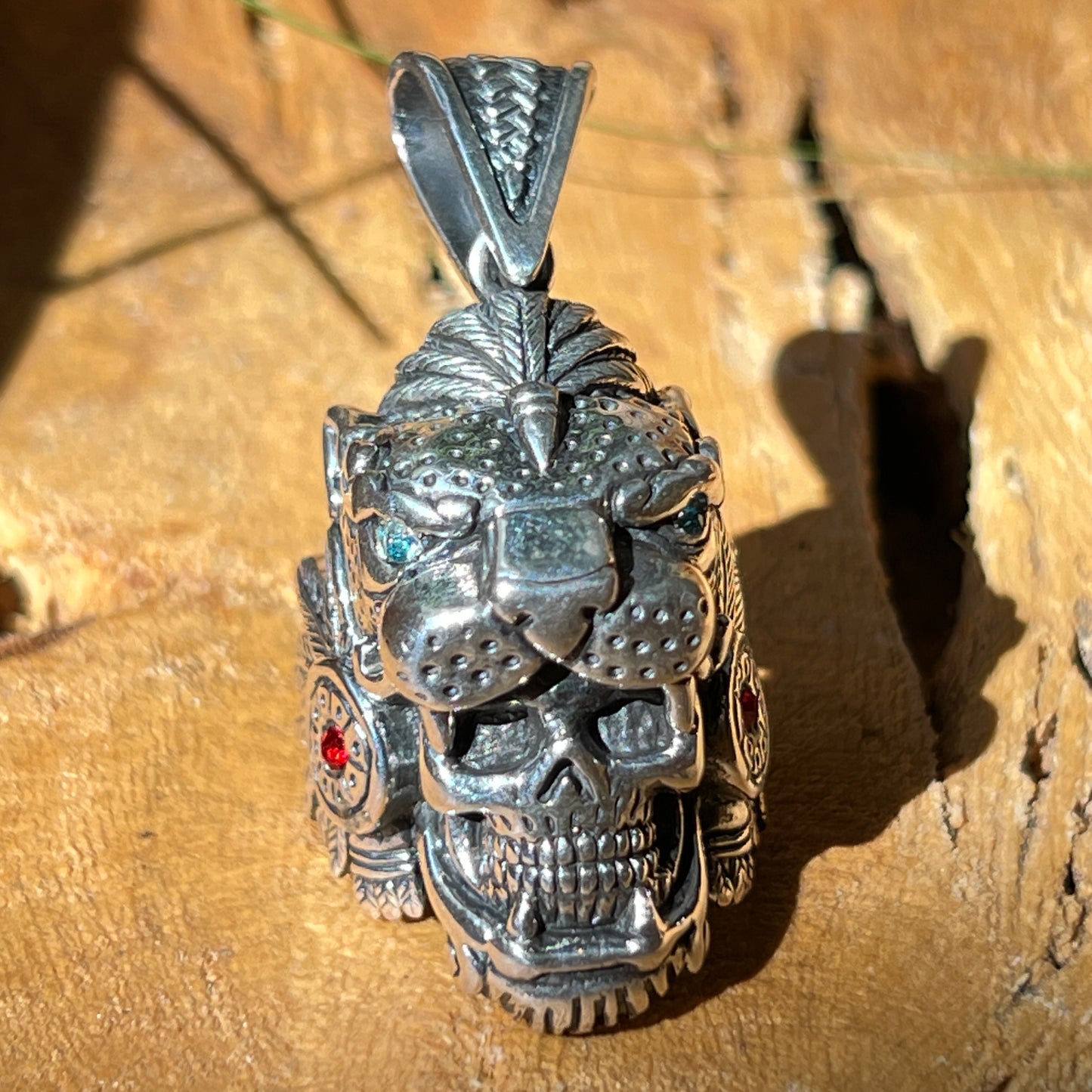 925 Silver Pendant Jaguar Warrior Skull with Garnet