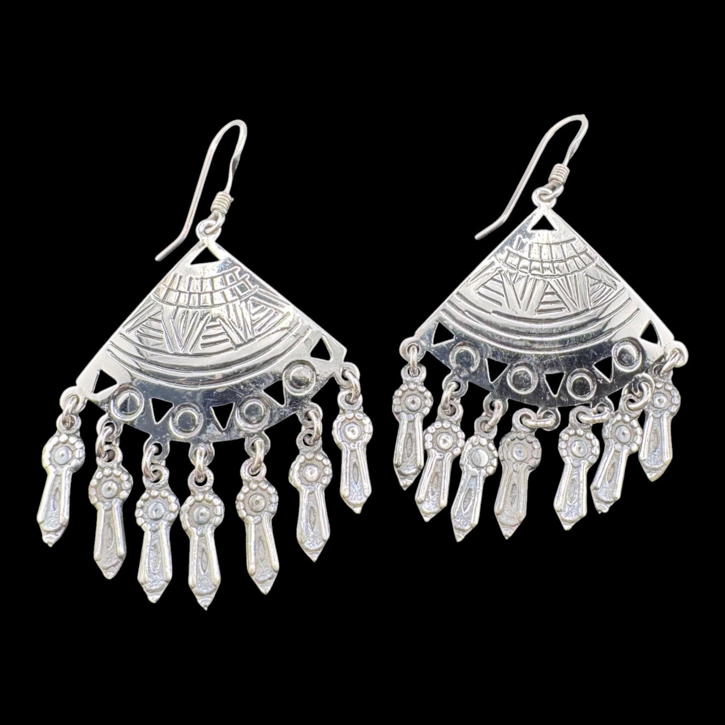 Albanico Lanzas dangle earrings