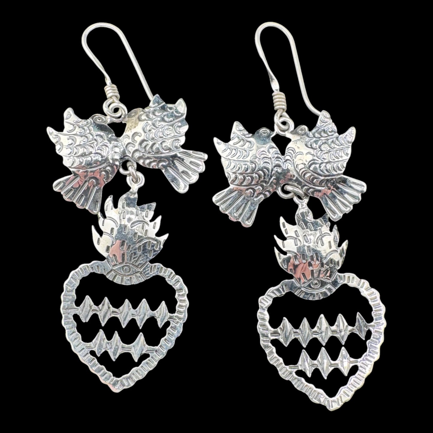 Corazon Buhas drop earrings