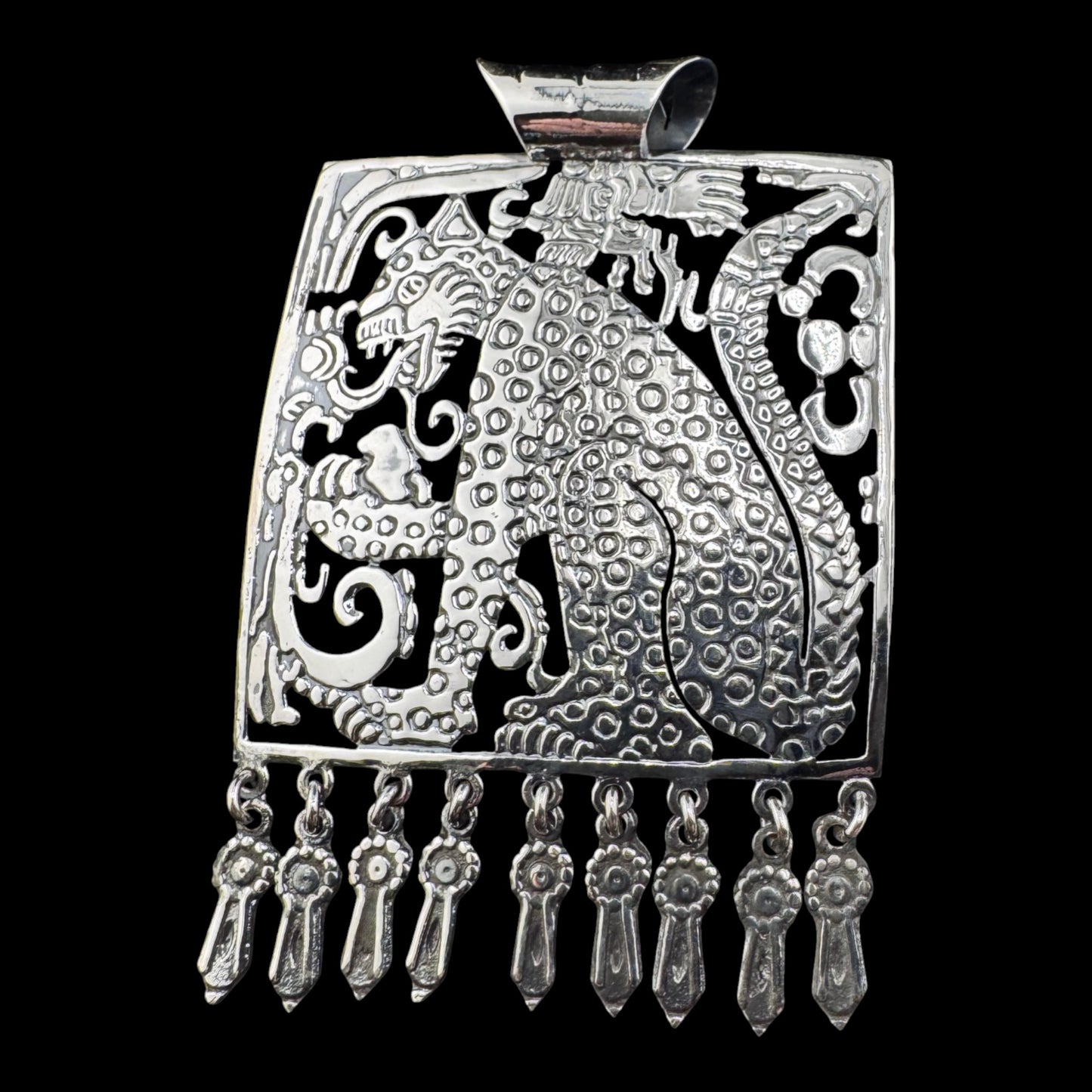 Jaguar Maya con Lanzas pendant