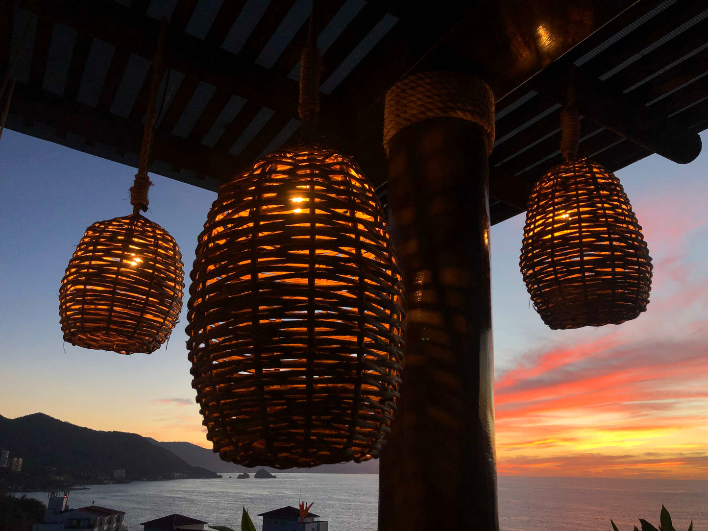 Nasa Mediana 12" X 16"