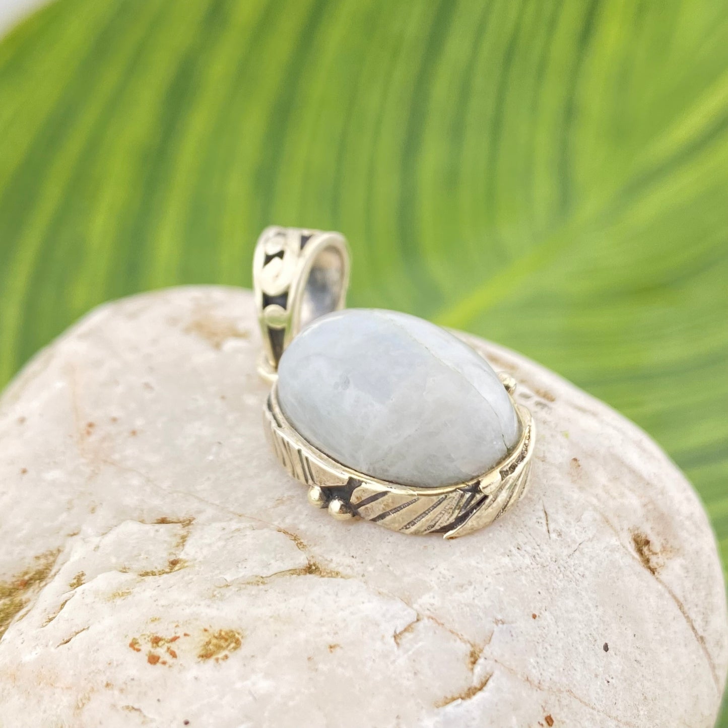 950 Silver Moonstone Pendant