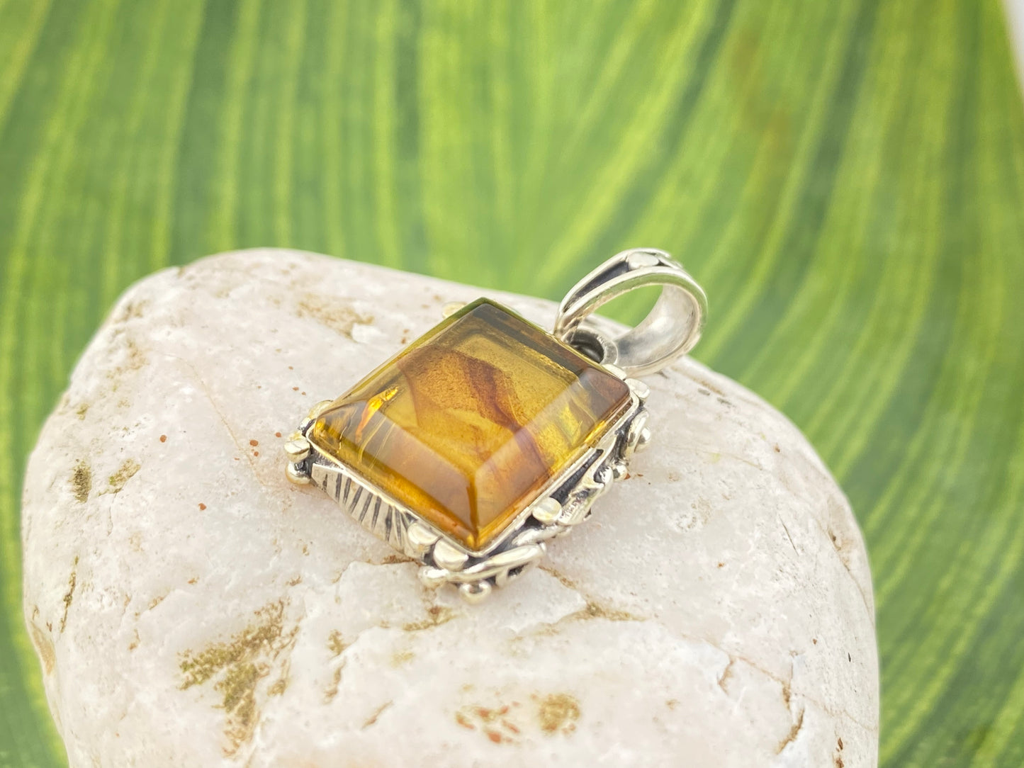 950 Silver Amber Pendant