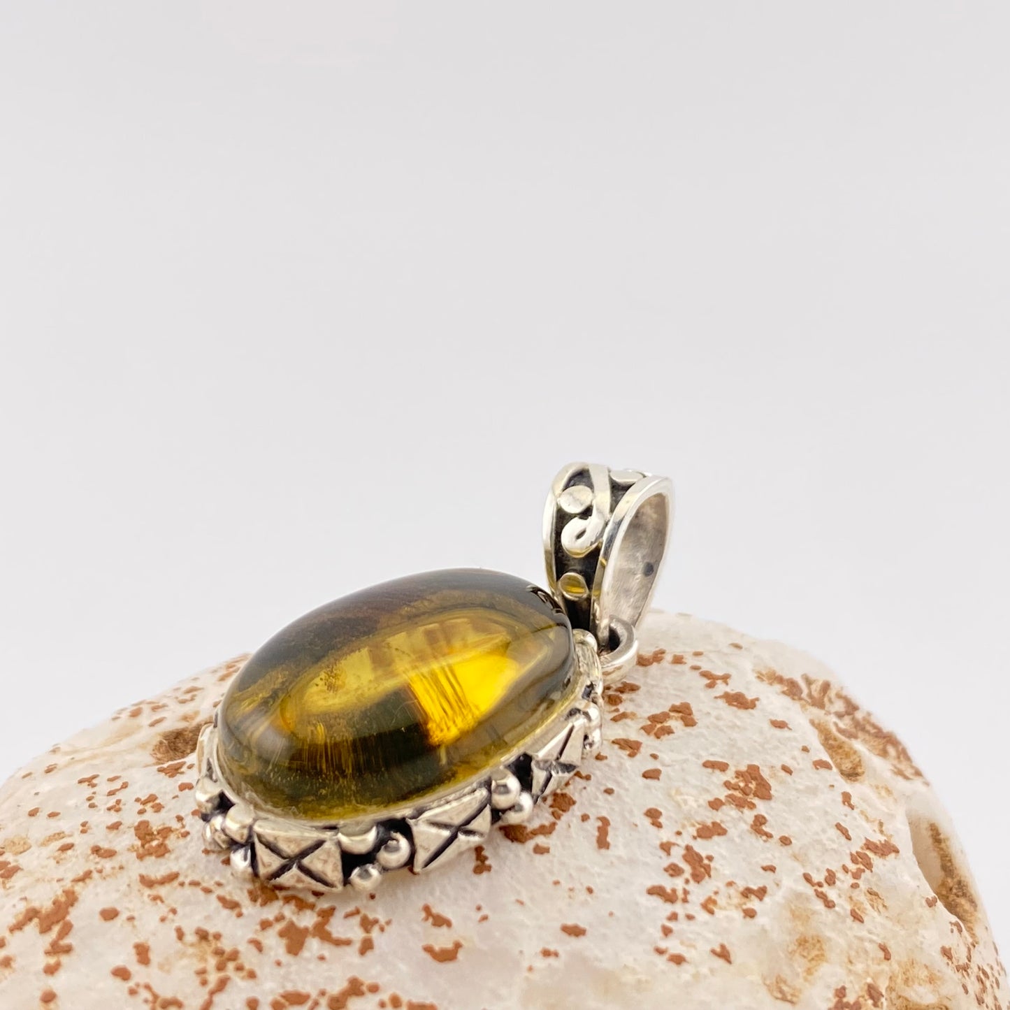 950 Silver Amber Pendant