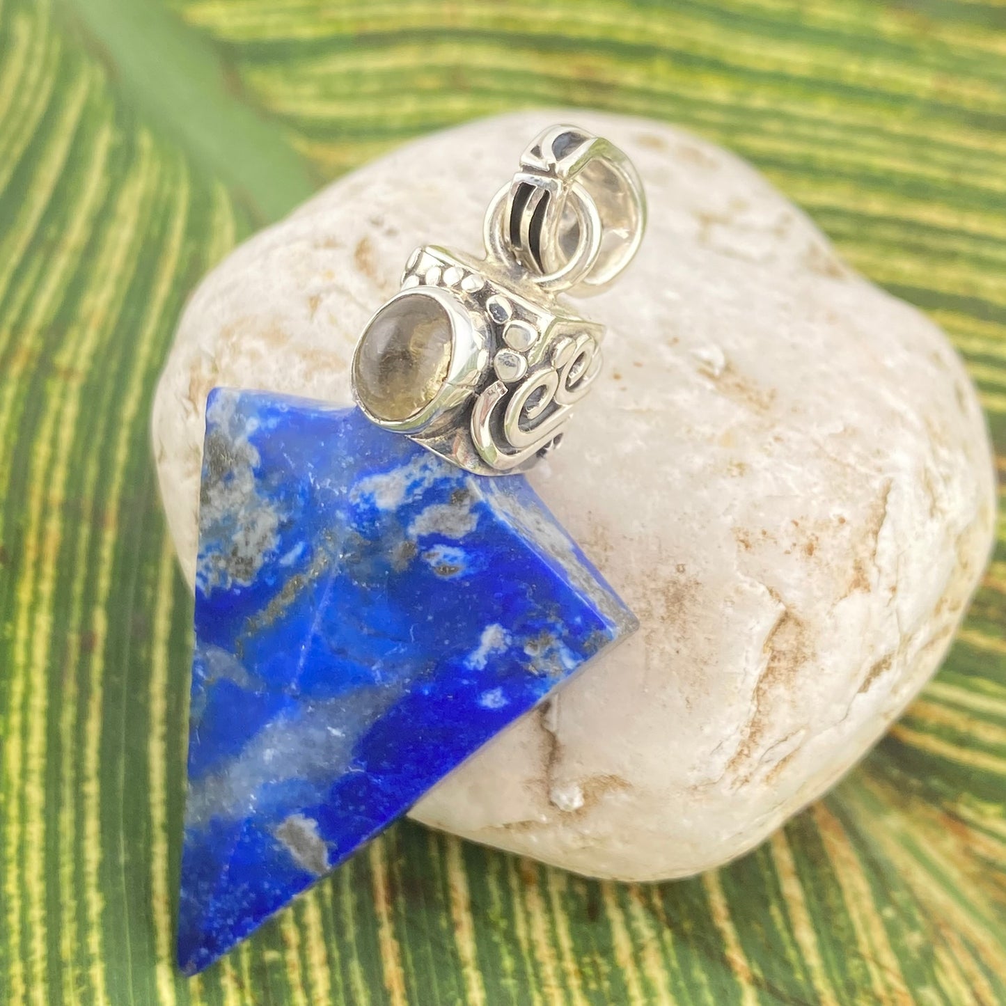 Lapis Lazuli Pendant 950 Silver
