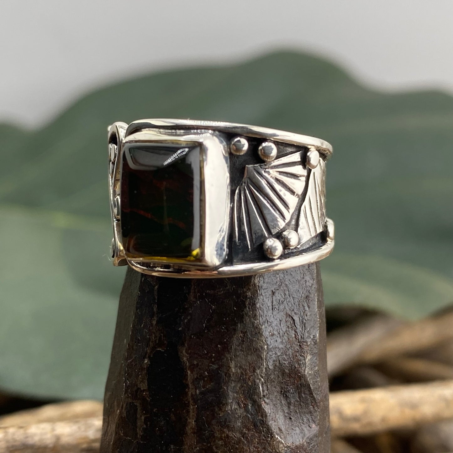 Size 7 950 Silver Amber Ring