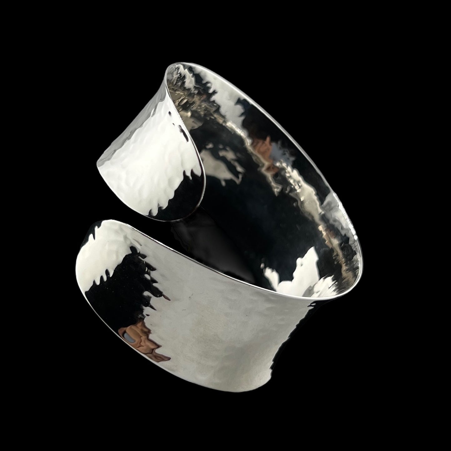 Sterling Silver .925 Bangle Bracelet 60mmx30mm Cupped Hammer finish Overlap