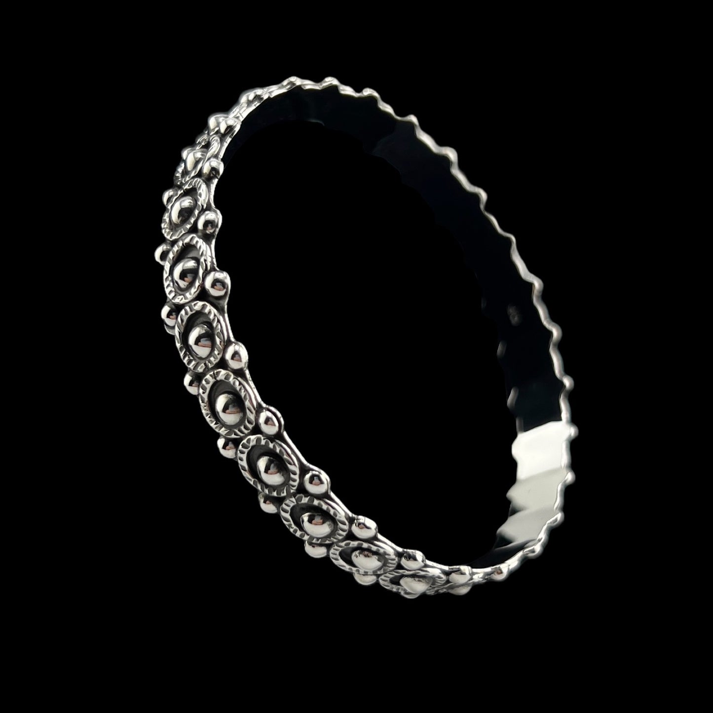 Sterling Silver .925 Bangle Bracelet 65mmx8mm Bolitas Flower