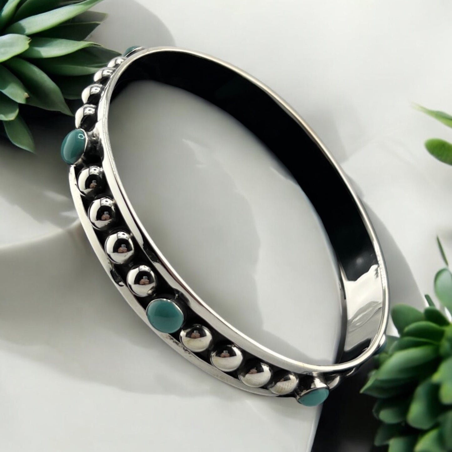 Sterling Silver .925 Bangle Bracelet 71mmx5mm Silver Sphere with Turquoise