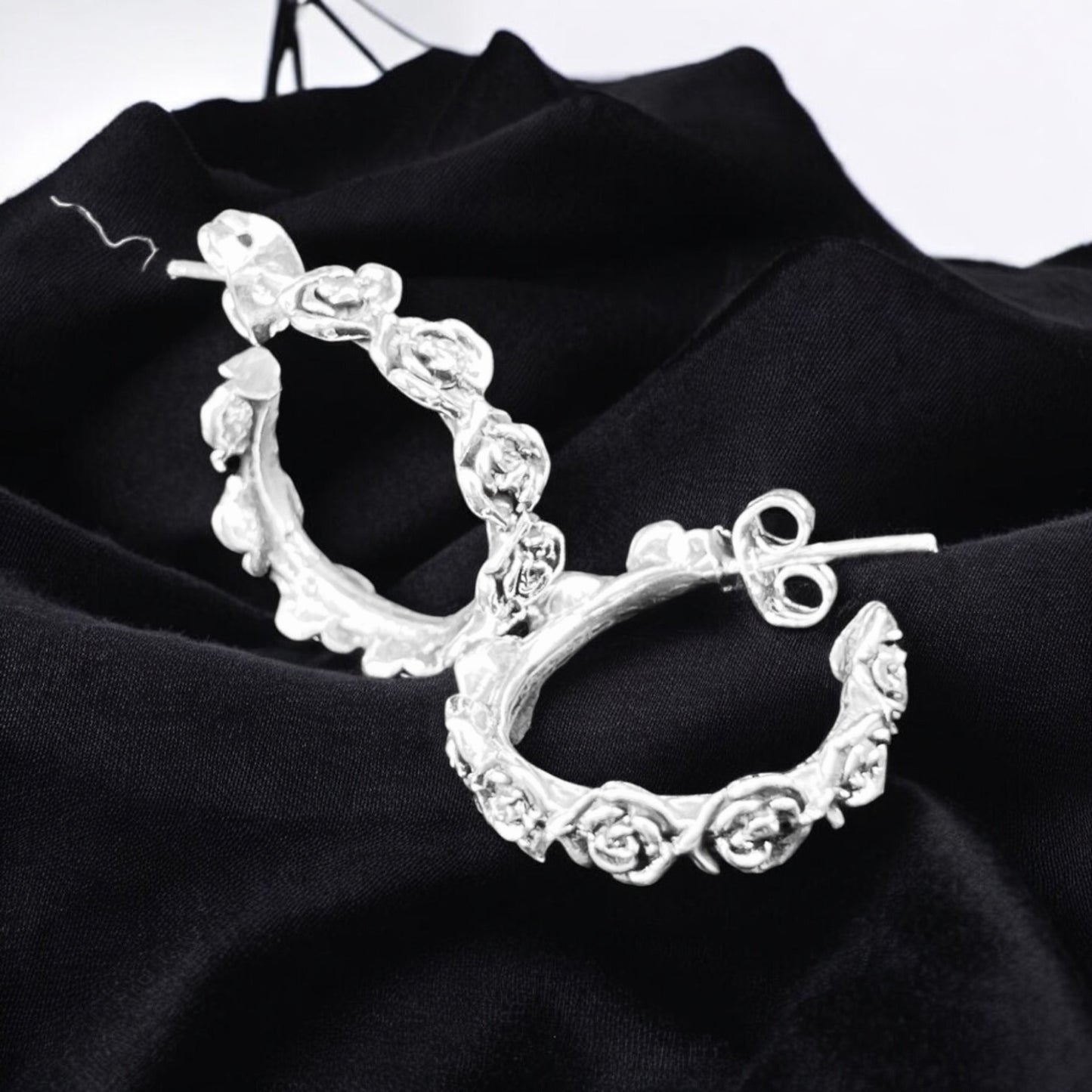 Sterling Silver .925 HOOP POST Earrings 20mmx5mm Floral Design