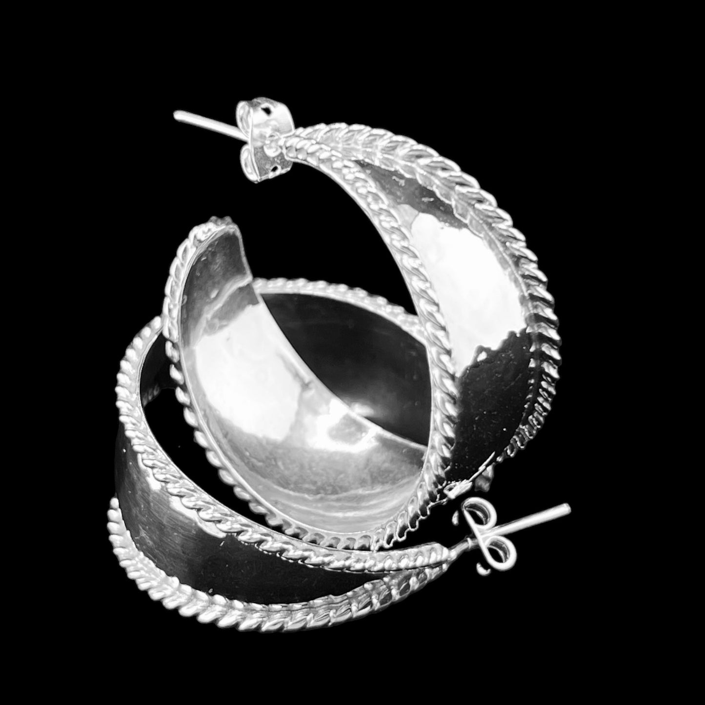 Sterling Silver .925 POST HOOP Earrings 32mmx15mm Hammered with rope flanks