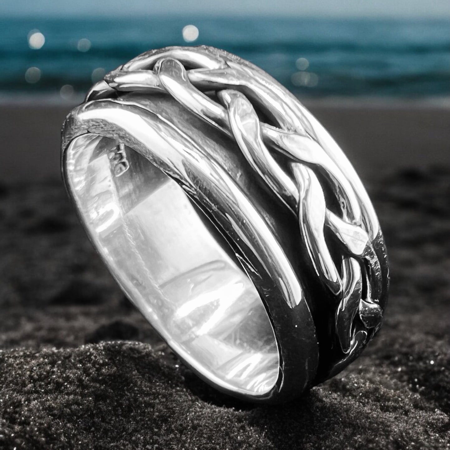 925 Silver Ring 8mm w braid spinner