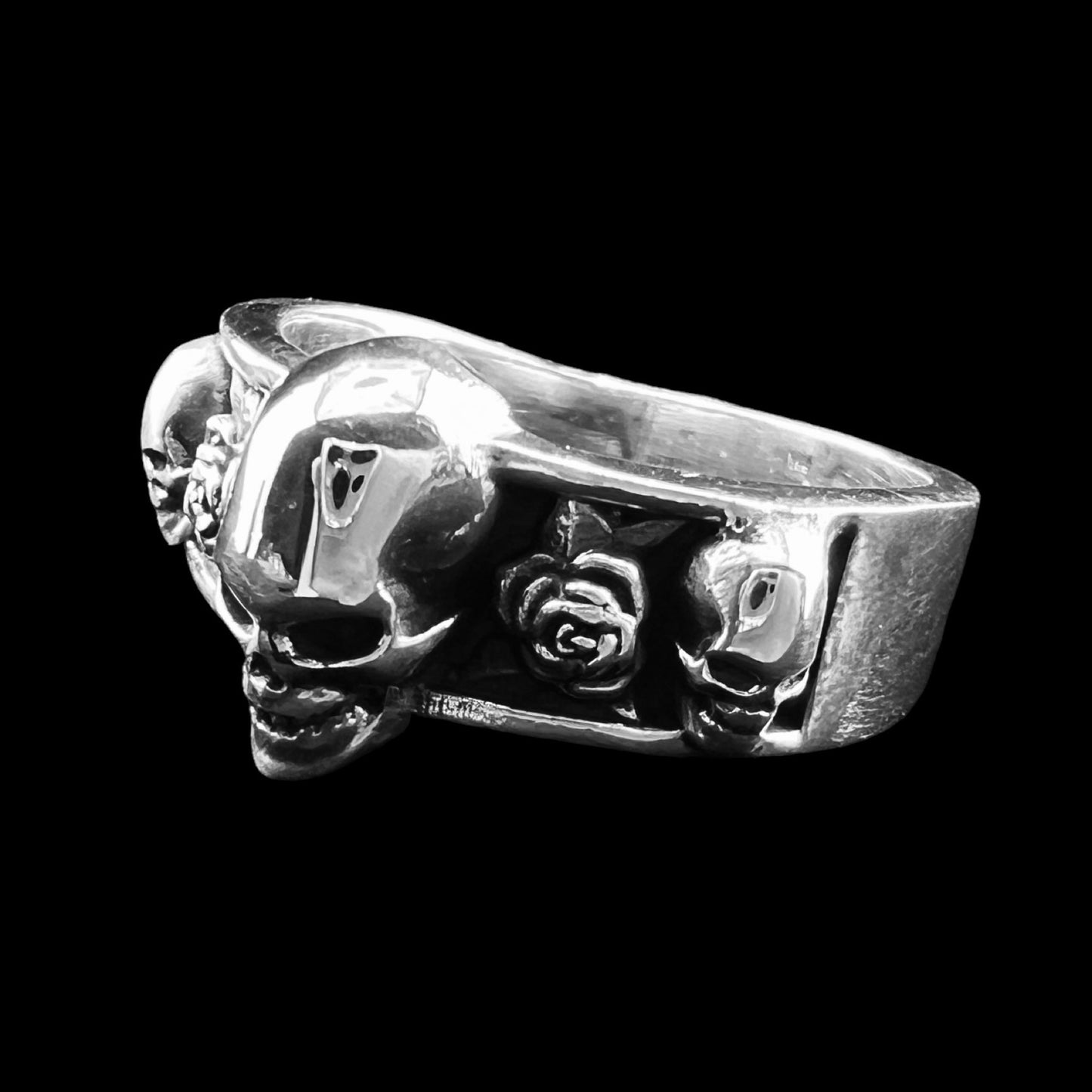 925 Silver Ring 12mm wide Skull with skulls