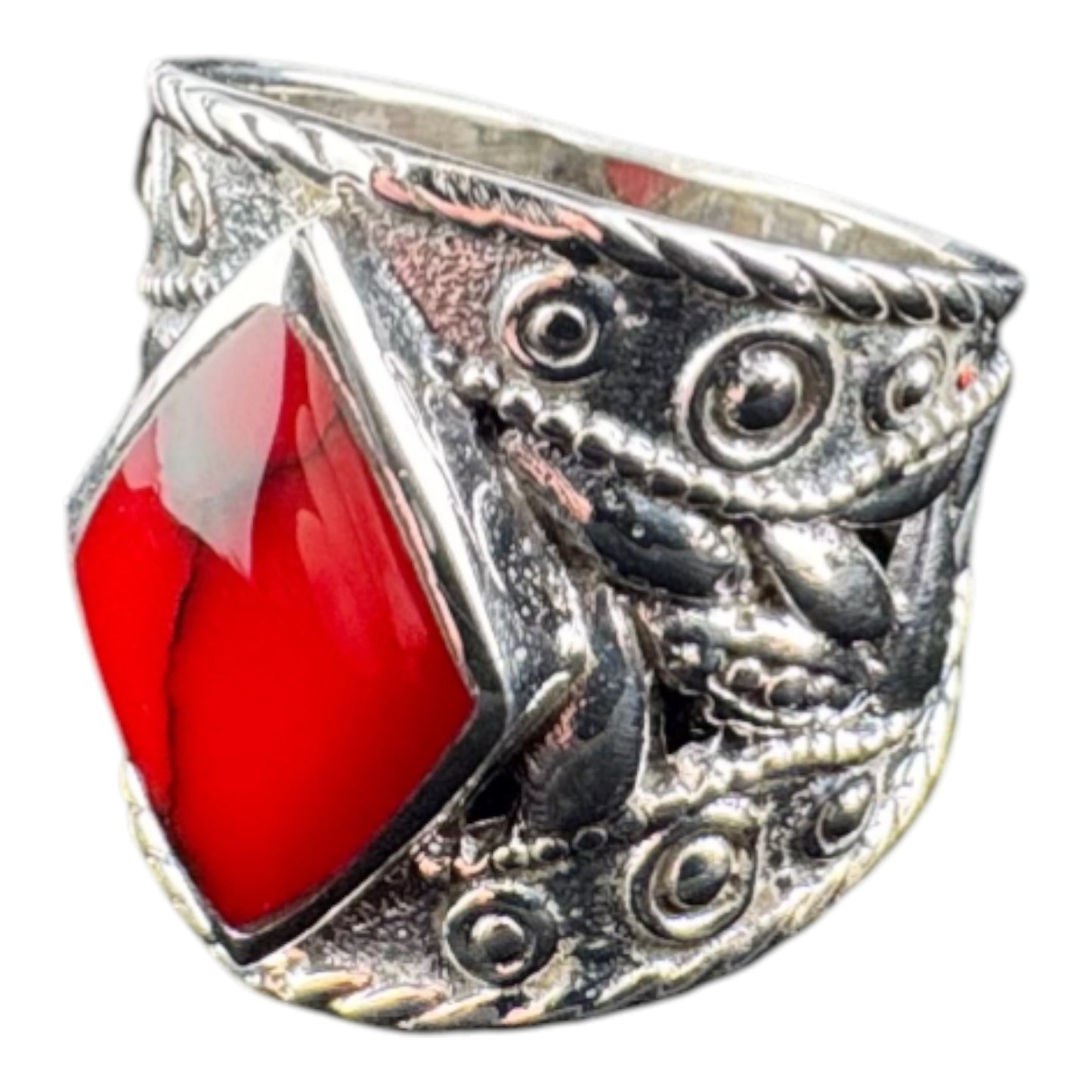 Patterned Band w/Red Stone Ring