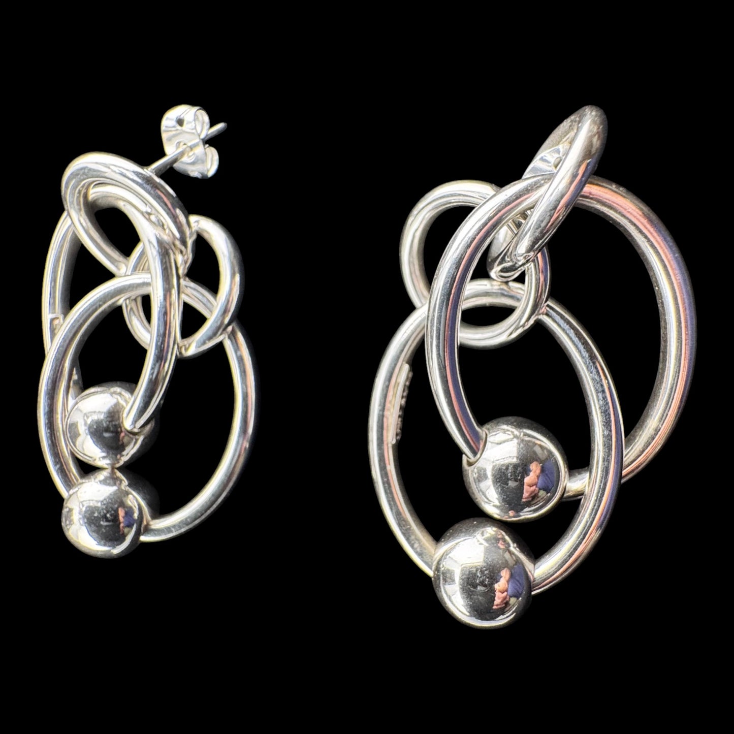 Interlocking Links w/Beads Stud Earrings