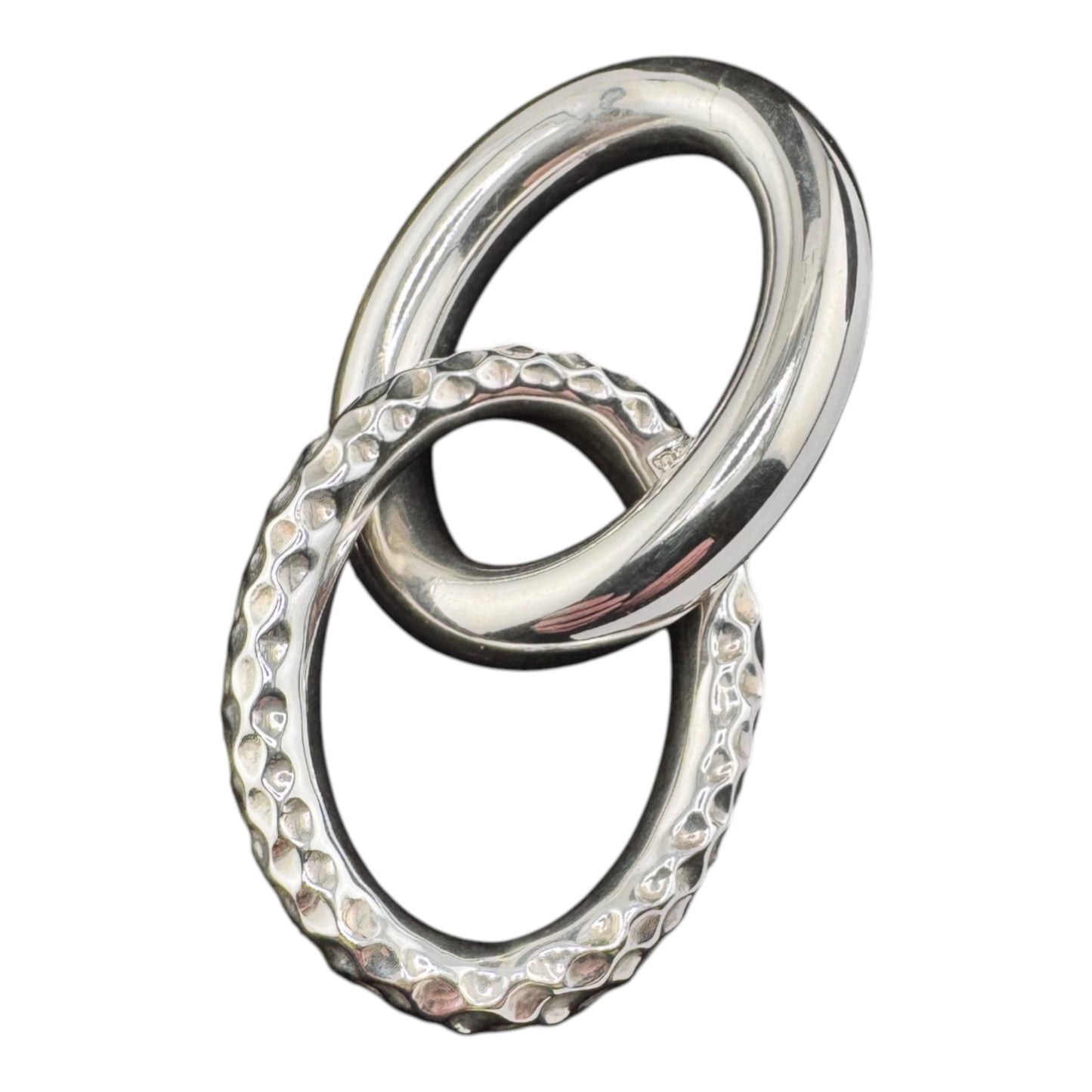 Interlocking Oval Links Pendant