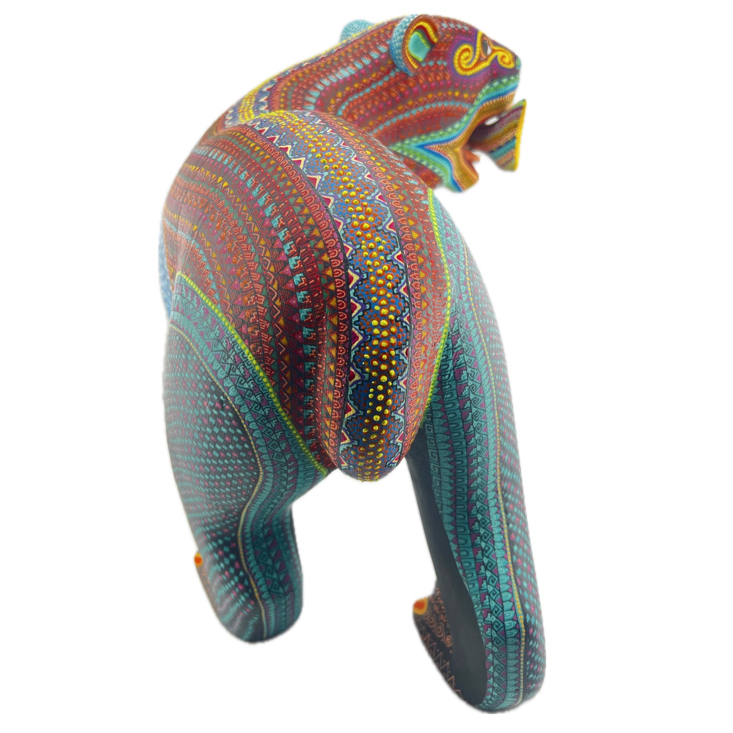 Oso c Pescado Bear w Fish Alebrije