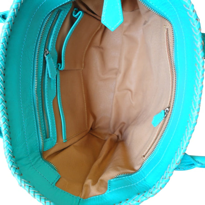 XECUL Handtooled Leather Handbag
16"x10"6"
Menta RP Color