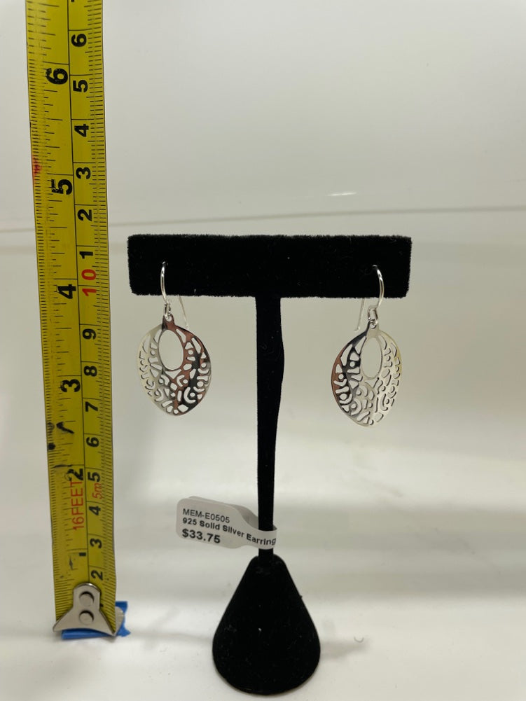 No Mas! 925 Solid Silver Earrings