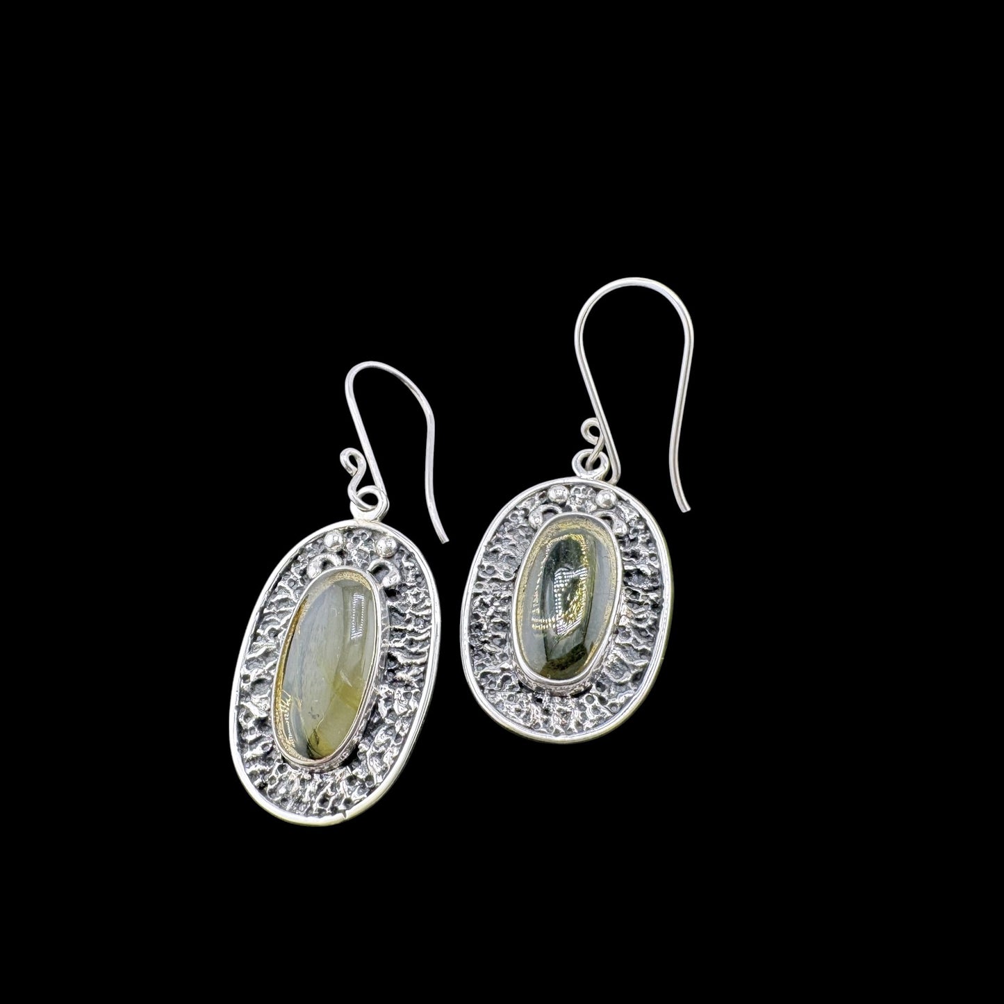 Oval Ambar drop