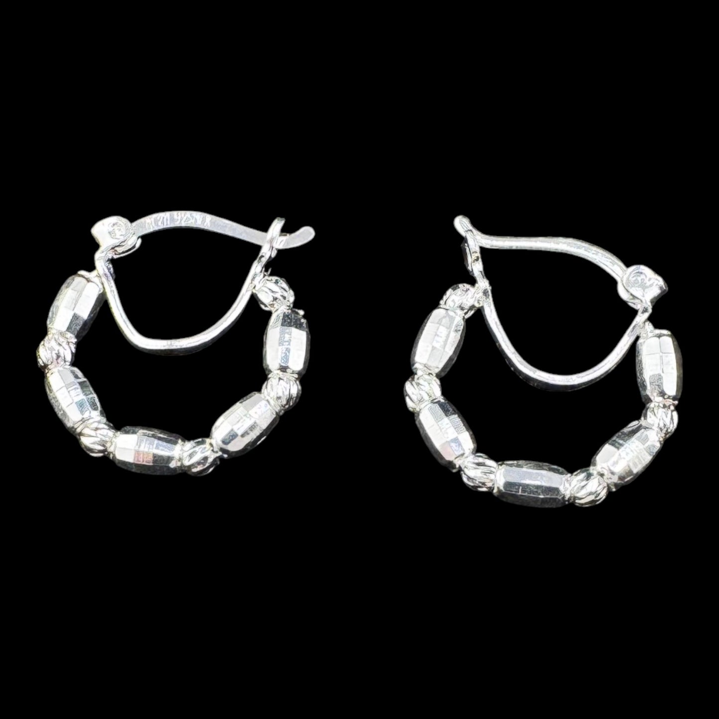 Dot dash dot hoops 18.5mm