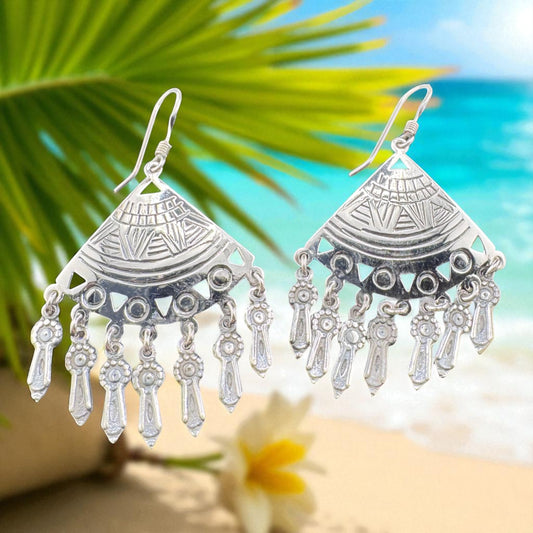 Albanico Lanzas dangle earrings