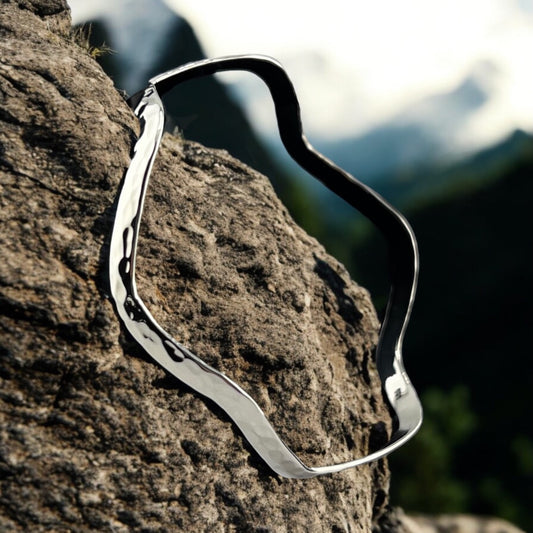 Sterling Silver .925 Bangle Bracelet 68mmx15mm Undulating Hammered