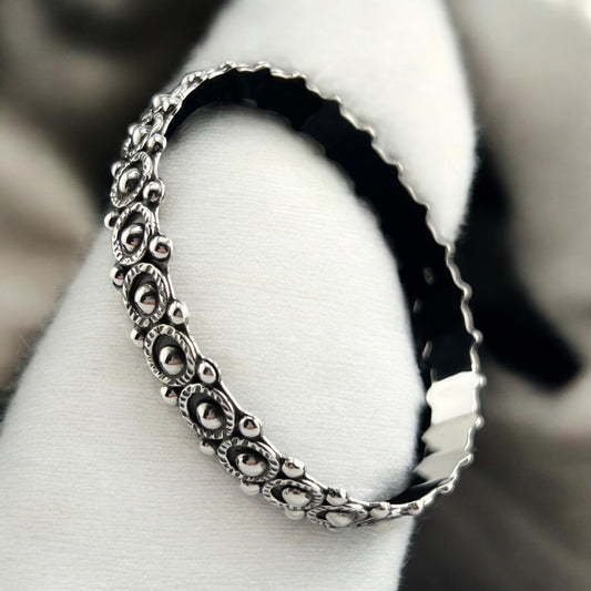 Sterling Silver .925 Bangle Bracelet 65mmx8mm Bolitas Flower