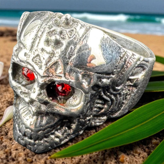 Skull w/Red Stone Eyes Ring