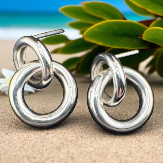 Interlocking Round Stud Earrings