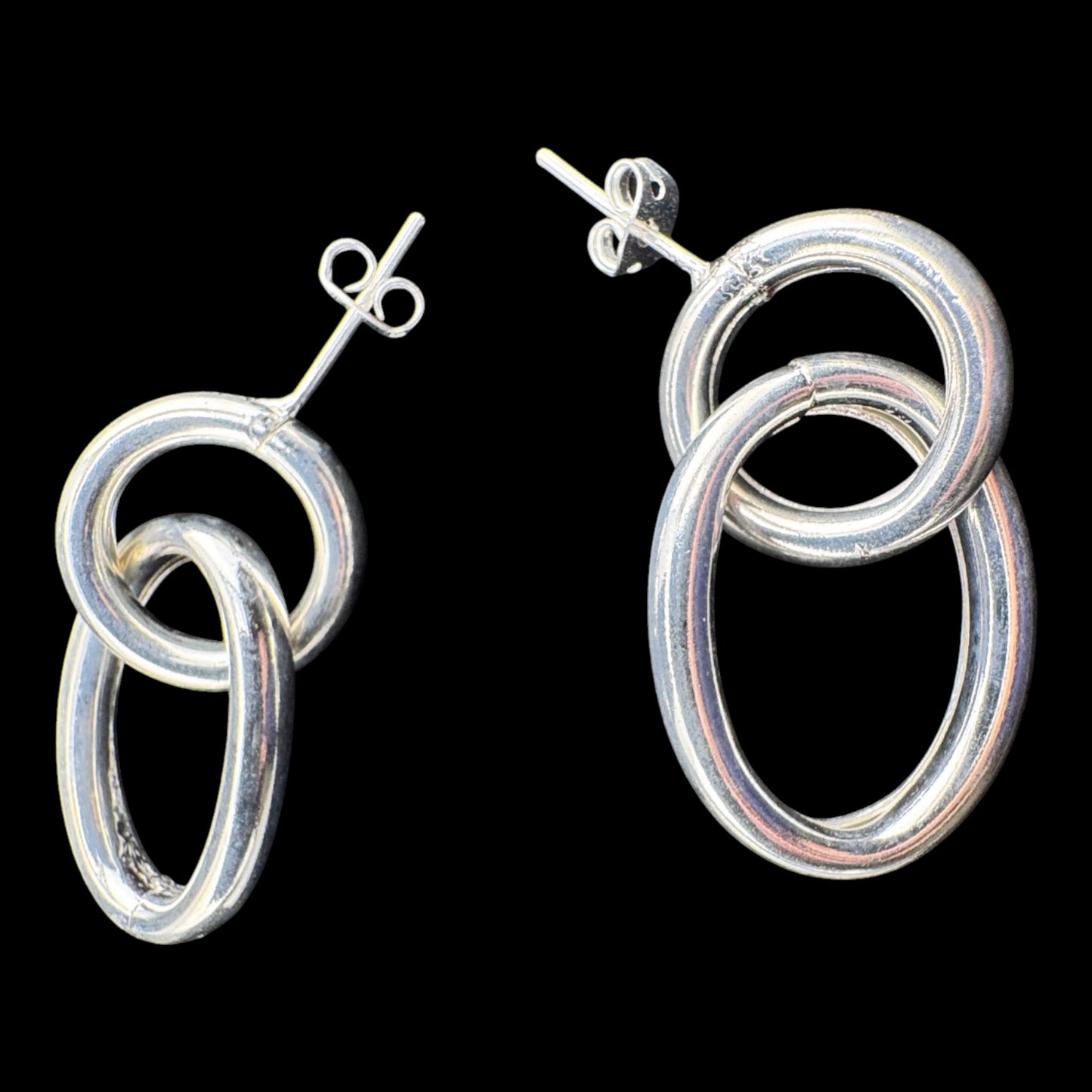 Interlocking Ovals Stud Earrings