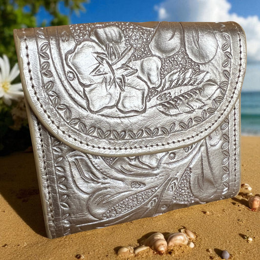 Cartera Petunia 3.75" x 4"