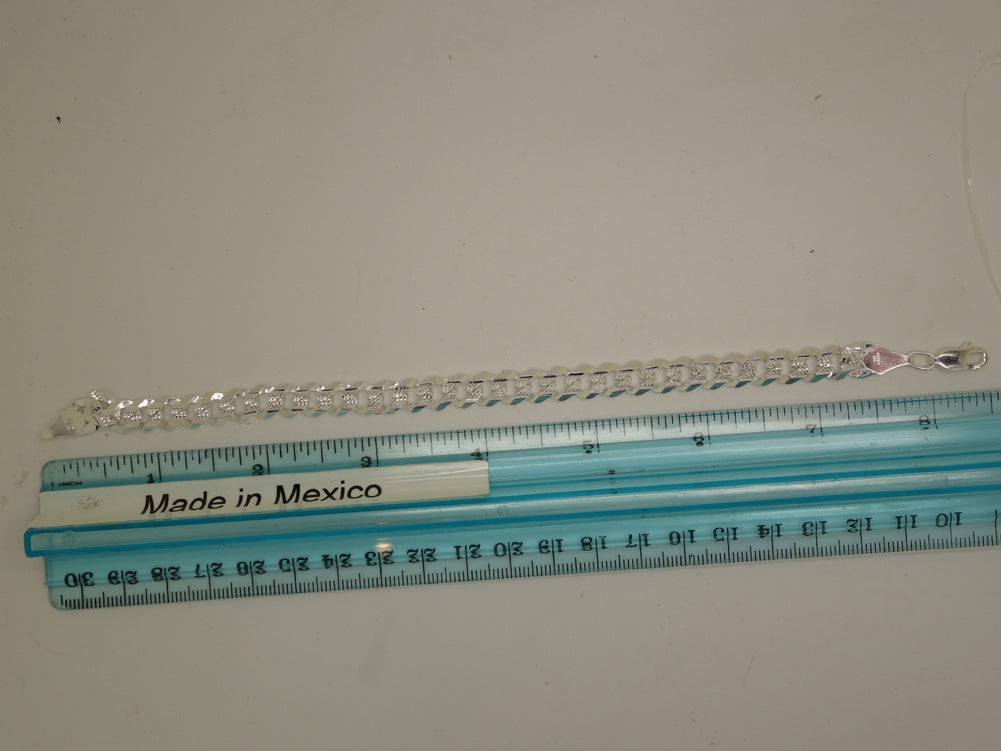 Handcrafted solid sterling .925 silver 8.5 Inch Figaro Silver Bracelet from Taxco, Mexico