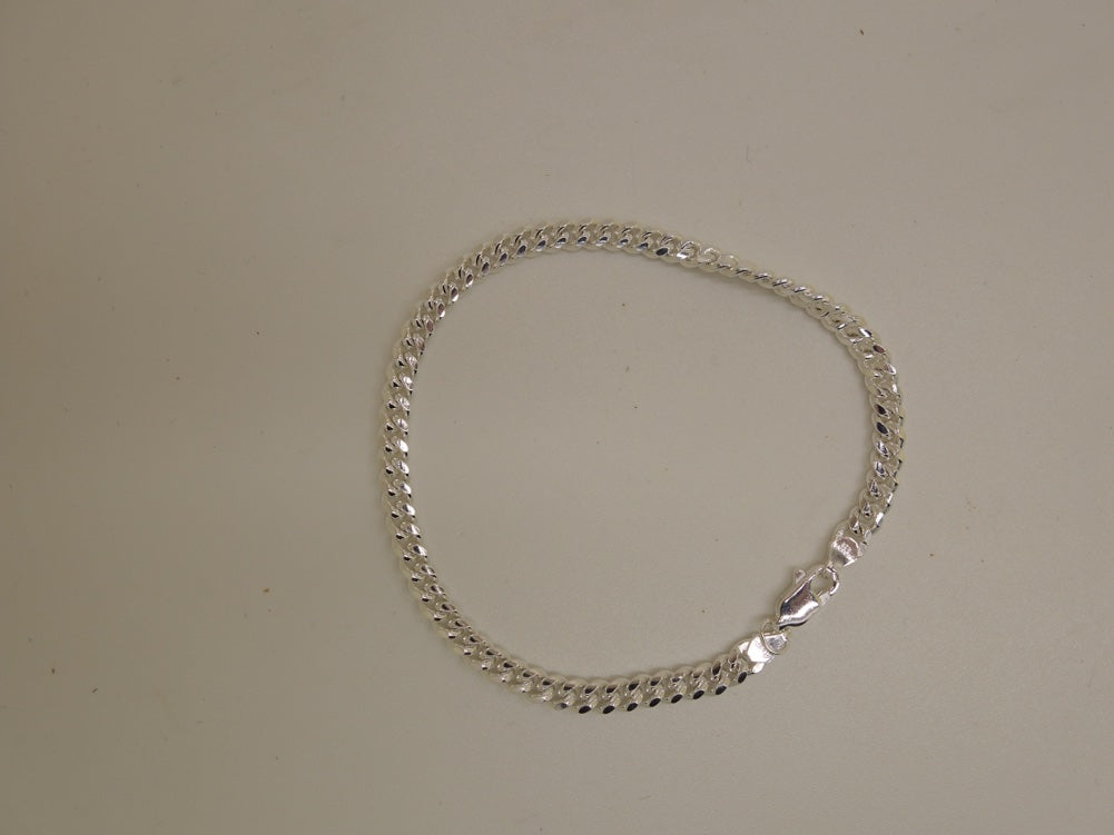 Handcrafted solid sterling .925 silver 7.5 inch Cubana Silver Bracelet from Taxco, Mexico