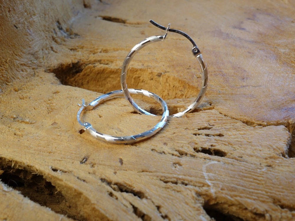 Handcrafted solid sterling .925 silver 25cm Diamond Cut Solid Silver  HOOP Earrings from Taxco, Mexico