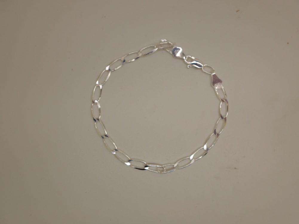 Handcrafted solid sterling .925 silver 8 Inch Figaro Silver Bracelet from Taxco, Mexico