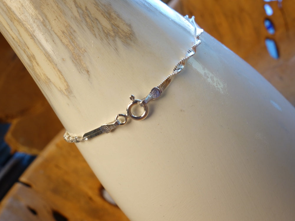 Handcrafted solid sterling .925 silver Super Singapor from Taxco, Mexico