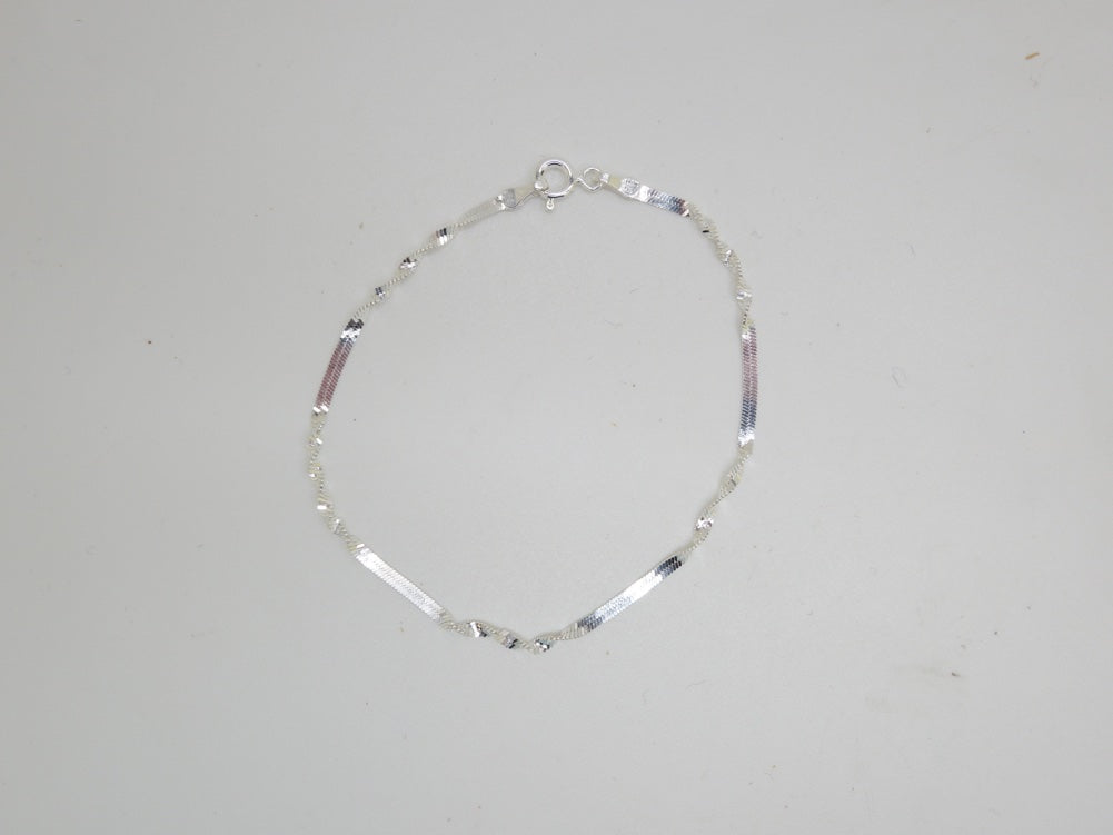 Handcrafted solid sterling .925 silver Super Singapor from Taxco, Mexico