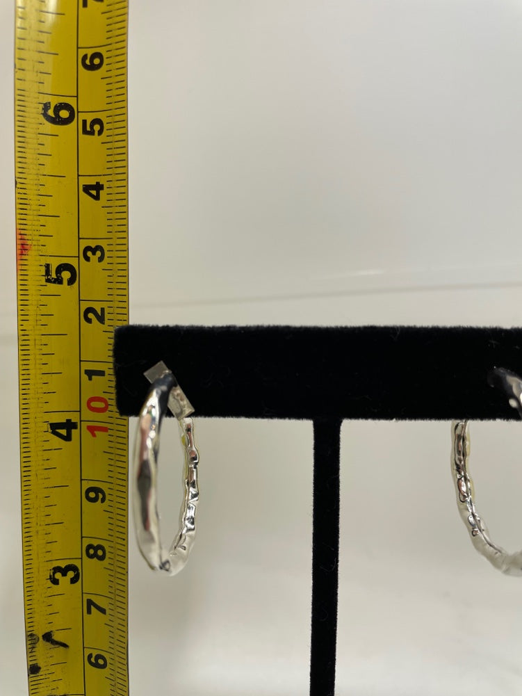No Mas! 925 Solid Silver Earrings